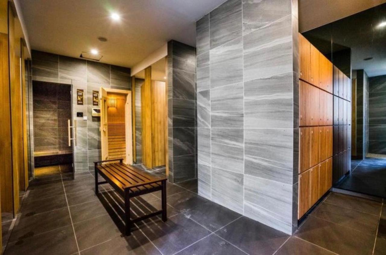 Imperio.Res - Near To Jonker & Mall - Pool View Malacca Екстериор снимка